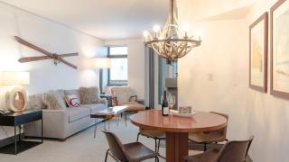 1302 Lodge At Spruce Peak Ski In Ski Out Two Bedroom - Stowe - 6