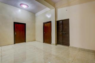 OYO 90856 HOTEL MANNAT - Alīgarh - 7