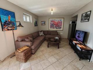 Family friendly house with a swimming pool Stanici, Omis - 22998 - 1