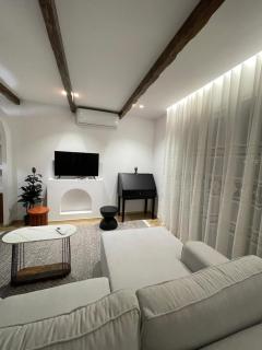 Liburn at San Pietro Gjiri i Lalzit - 7