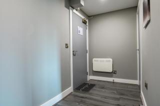 Waterfront Luxury Apartment - 1