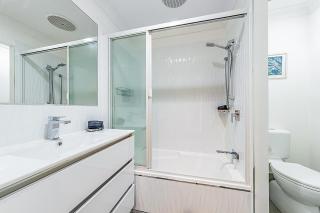 Sunset On Hamilton Island - 2 Bedroom Apartment with views and buggy - Hamilton Island - 1