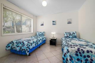 On Collingwood Beach - Downstairs Apartment - 50m from the beach - Vincentia - 4