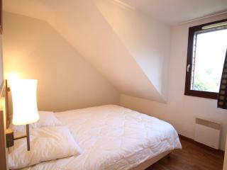Appartement T3 à Luchon: Balcon, Parking, Proche Thermes & Centre, Bien Équipé - FR-1-313-232 - Luchon - 8