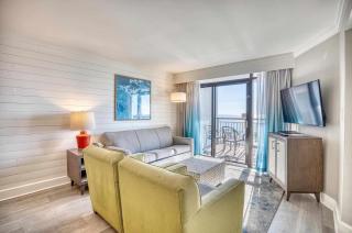 Grande Cayman 753 - 1