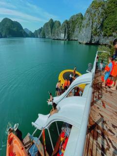 Du thuyền 5 sao thăm vịnh Hạ Long trong ngày - Daily - Lan Hạ - CAT - Ha Long - 4