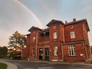 Privatzimmer ohne Komfort im historischen Bahnhof Lalendorf - Lalendorf - 0