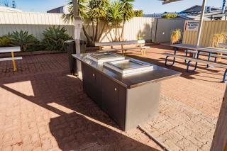 The Sundowner Cabin & Tourist Park - Whyalla - 6