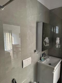 River Bridge private room - 1