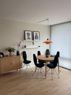 Pretty and centrally located 1 bedroom apartment - 0