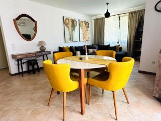Cozy Apartment Exceptional Calm Perfect Family Getaway - Lozenets - 9