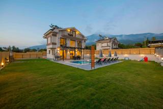Villa Bahar 3 Oludeniz Luxury Villa - Fethiye - 1