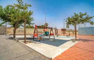 Beautiful Apartment In Roquetas De Mar - 9
