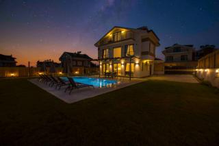 Villa Bahar 2 Triplex Luxury New Villa in Fethiye Oludeniz! - 1