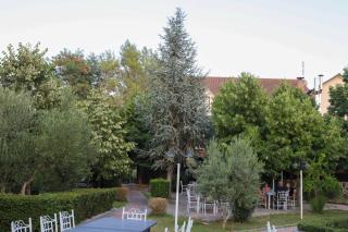 Hotel ANTONIA - Tirana - 6