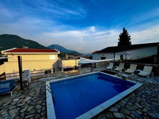 Villa Tunaj new Pool and BBQ - 7