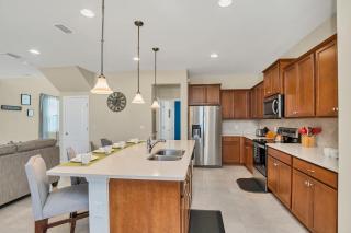 Last Minute Disney Getaway! Private Pool, Hot Tub & Games Room. Book Now! #39964 - Kissimmee - 6