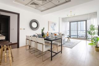Frank Porter - The Point - Dubai - 6