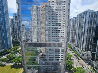 The Infinity Towers in BGC - Spectacular 2BR near Hight Street - Manila - 3
