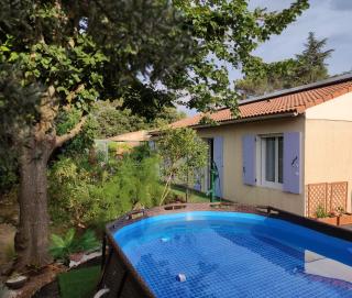Le Jardin des Rocailles - villa 4 chambres climatisée avec piscine à deux pas d'Avignon - Villeneuve-lès-Avignon - 0