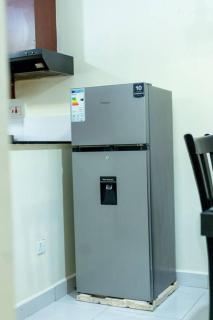 Claris Cozy Home Near US Mall - Kampala - 9