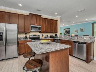 Last Minute Disney Getaway! Private Pool, Hot Tub & Games Room. Book Now! #38220 - Orlando - 4