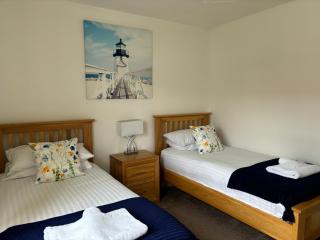 Sunrise Cottage with on-site swimming and sauna - Filey - 5