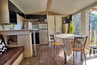 Mobilhome 3 chambres 6 personnes - - 4
