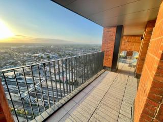 Healum Retreat - 3BR Apartment Southall - Southall - 4