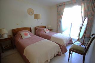 Location appartement trois pièces avec piscine - 5