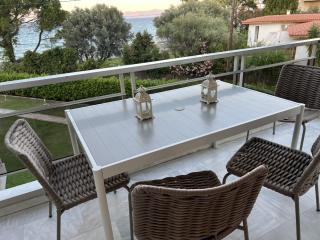 SeaNfinity Spotless, 1BR Apt with Beach View - 1