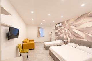Suites Gaudioso Napoli center - Naples - 8