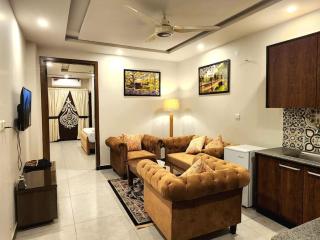 Subtle 1Bed In Bahria Town - 5