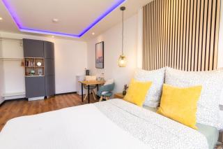Shiny Singapore Room - Homestay - Doppelzimmer mit Gemeinschaftsbad - Colónia - 3