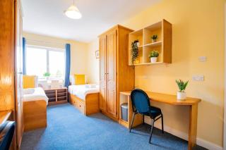 55 - Spacious Three Bed With Parking - Galway - 3