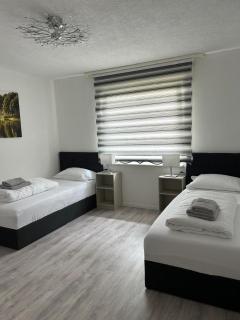 Neubau Schneider 4 Zimmer KASSEL Premium Qualität - 7