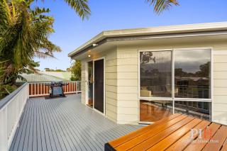 Wyndham 4 Bedroom - Sleeps 9 - 1