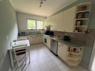 Einfamilienhaus mit Garten - 2