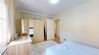 Budget 2 Bedroom Apartment in Paddington - 4