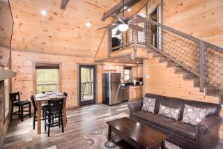 Peaceful Escape by Stony Brook Cabins - Gatlinburg - 2