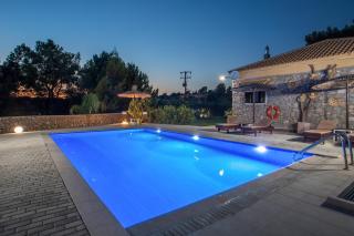 Villa in the Woods - 7