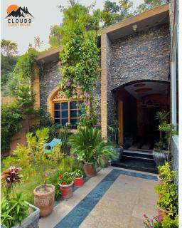 Cloud 9 Guest House - Muzaffarabad - 0