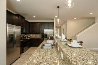 Last Minute Disney Getaway! Private Pool, Hot Tub & Games Room. Book Now! #77001 - Orlando - 4