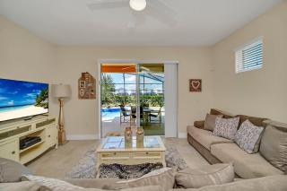 Last Minute Disney Getaway! Private Pool, Hot Tub & Games Room. Book Now! #97841 - Davenport - 7