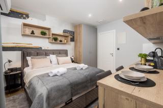 R&G City Vibes Apartments - 5