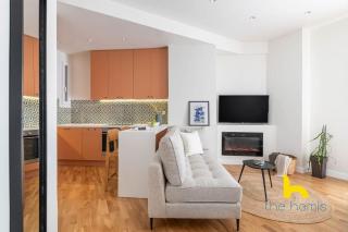 Romantic Nest with Electrical Fireplace near Acropolis - Atene - 0