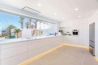 Ocean Bliss Beautiful Villa with Pool and Sea Views - Costa Teguise - 3