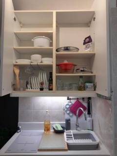 Studette équipée près Tour Eiffel -Ecole Militaire - Paris - 5