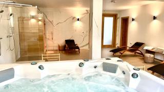 REY Chalet - Central Premium Villa with Spa in Vatra Dornei - Vatra Dornei - 7