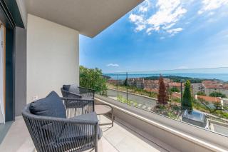 Luxury Adria Sea City & Mountain View Apartment - 4